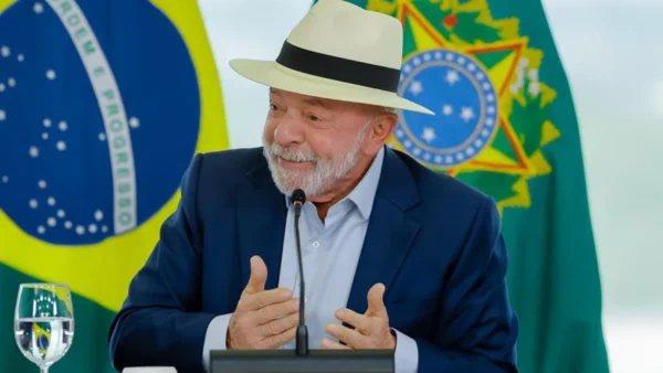 Quaest mostra eleitorado dividido e 29% de independentes na PB