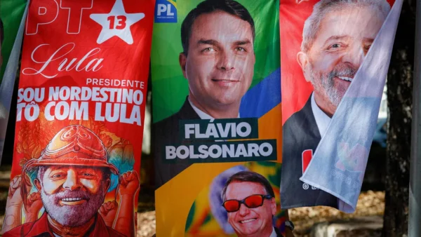 Flávio Bolsonaro lidera Lula no Sudeste em pesquisa Datafolha