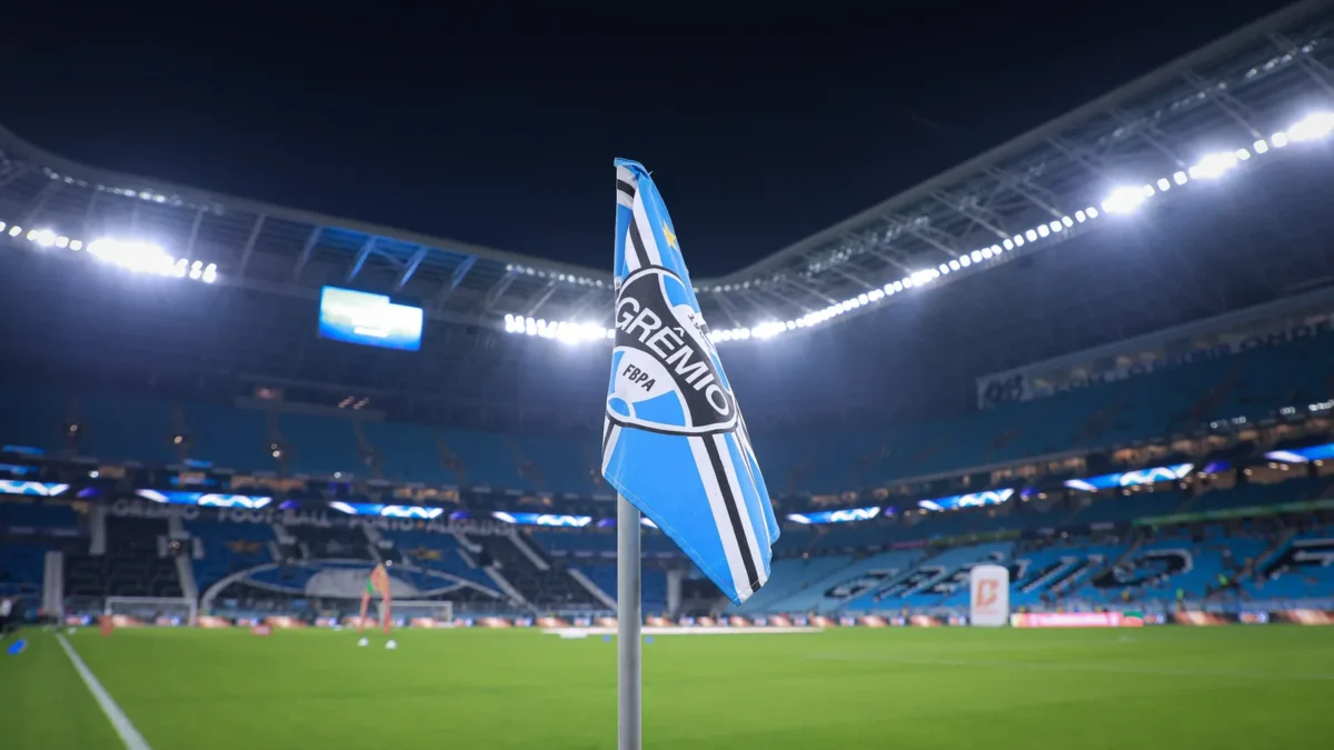 Grêmio busca vaga na semifinal da Copa do Brasil contra Inter