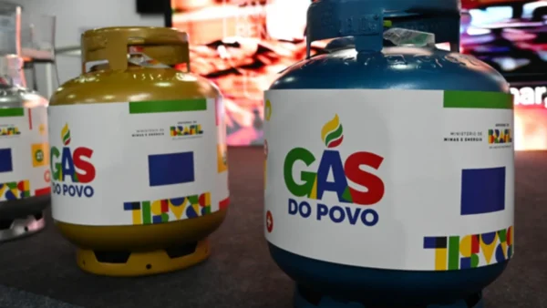 Gás do Povo libera vale para gás de cozinha hoje