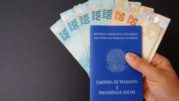 Décimo terceiro 2026: veja datas e quem recebe até 30/11
