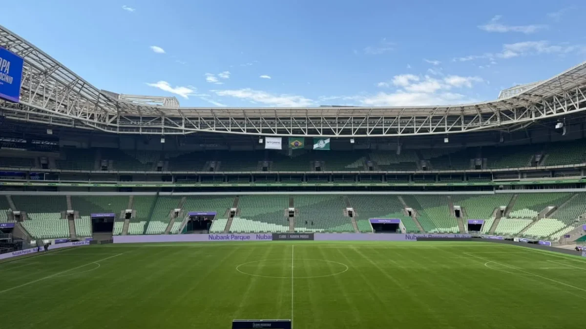 Palmeiras vence São Paulo e retoma liderança do Brasileirão hoje