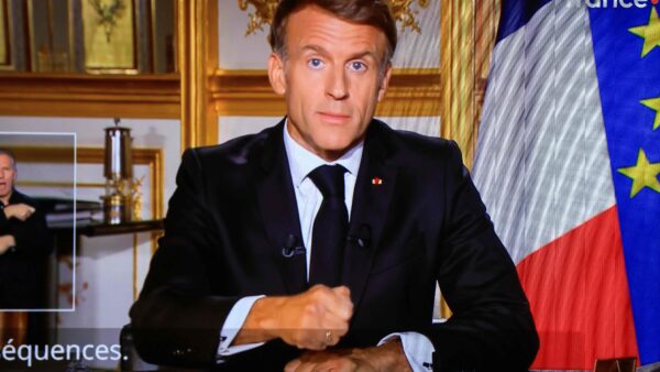 Macron condena 2,4 mil prisões e promete punição após protestos