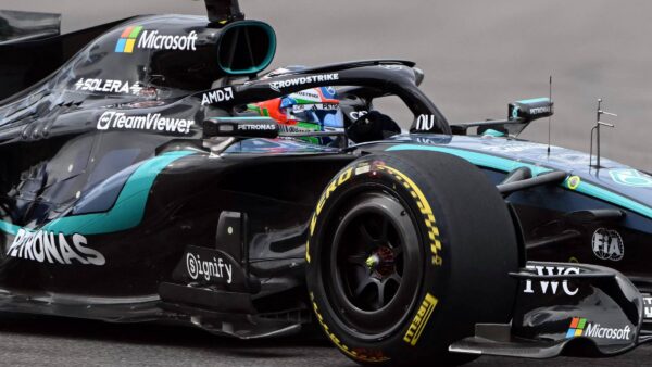 Antonelli vence nos EUA e adia título da F1 para o México