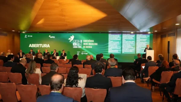 Explosão de data centers pressiona futuro da energia no Brasil