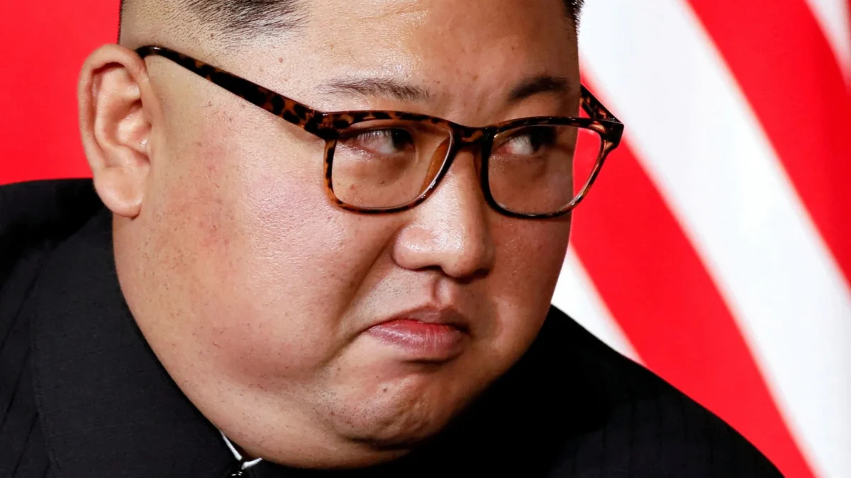 Coreia do Norte testa torpedo com IA e aumenta risco na Ásia