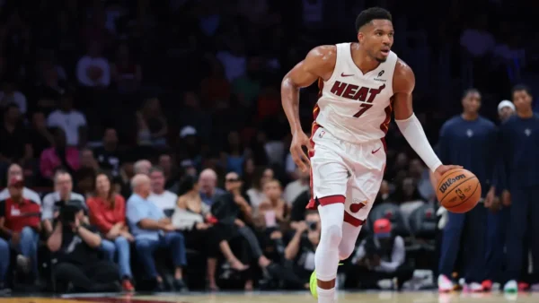 Tatum retorna e Doncic marca 44 pontos em rodada da NBA 2026