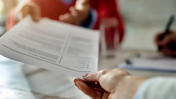 IA em currículos atrasa 74% das seleções e complica contratações