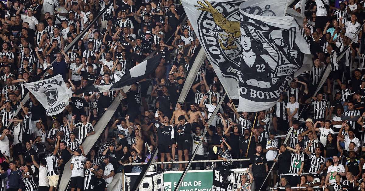 Joaquín Correa deixa Botafogo e fecha com Estudiantes até 2028