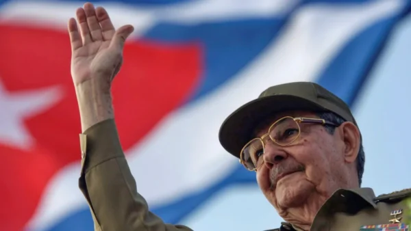 Flórida emite mandado contra Raúl Castro por ataque fatal em 1996