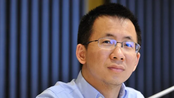 Zhang Yiming volta ao topo entre os mais ricos da China