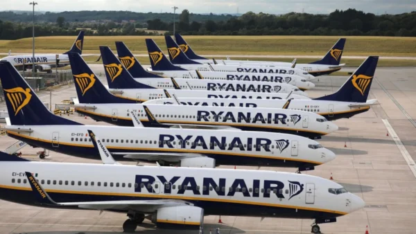 Ryanair prevê alta de até 20% nas passagens aéreas em 2027