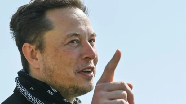 Elon Musk alerta para extinção massiva de neoclouds em 2026