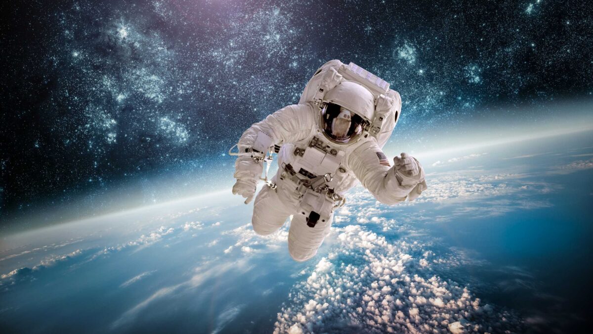 Google lança Antigravity 2 com chat para agentes de IA desktop