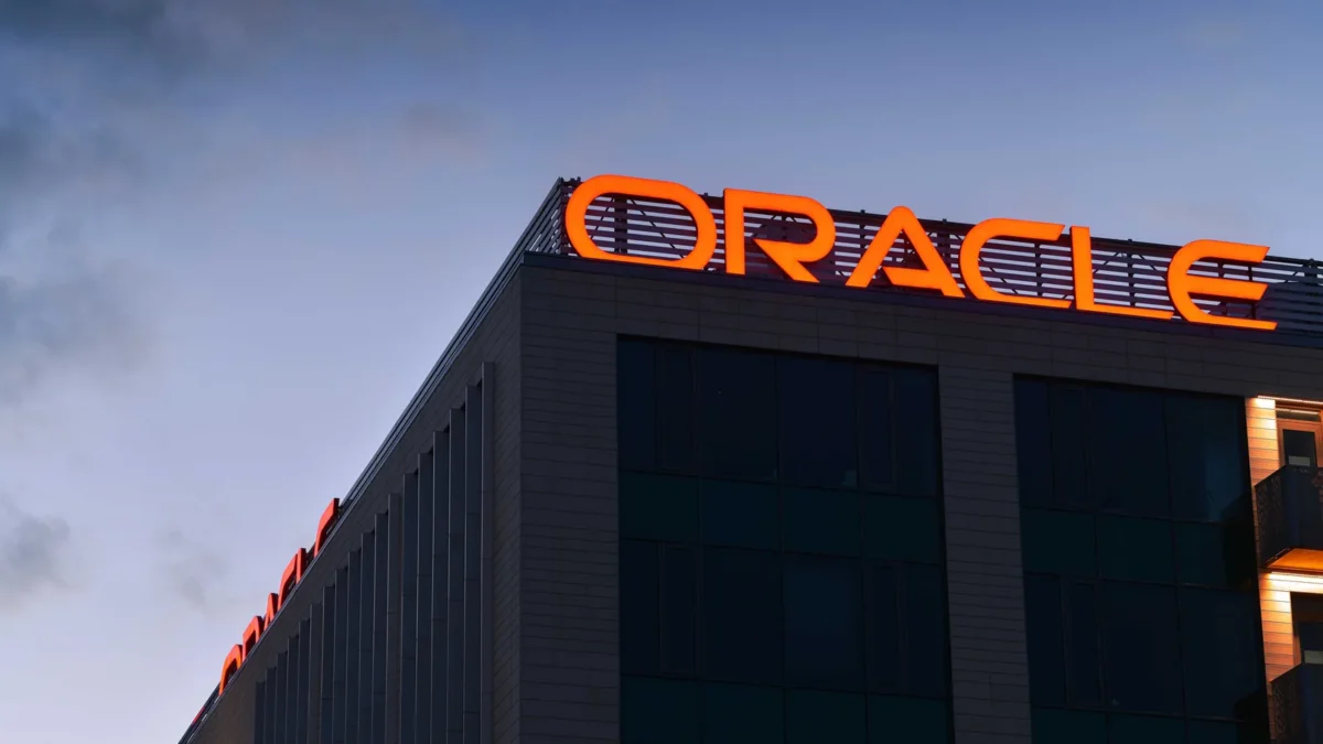 Oracle corrige 1.295 falhas em patch de outubro com risco extremo
