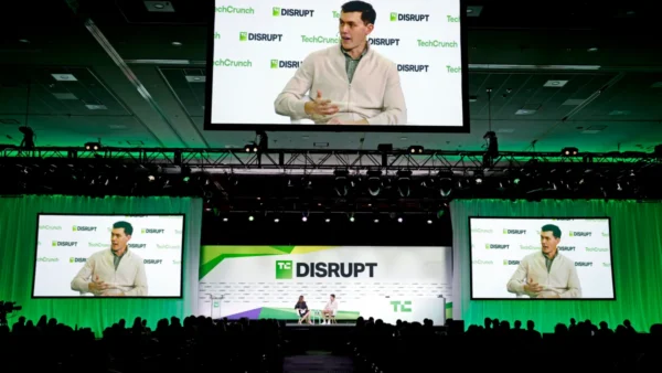 Flock defende tecnologia de detecção de tiros em evento