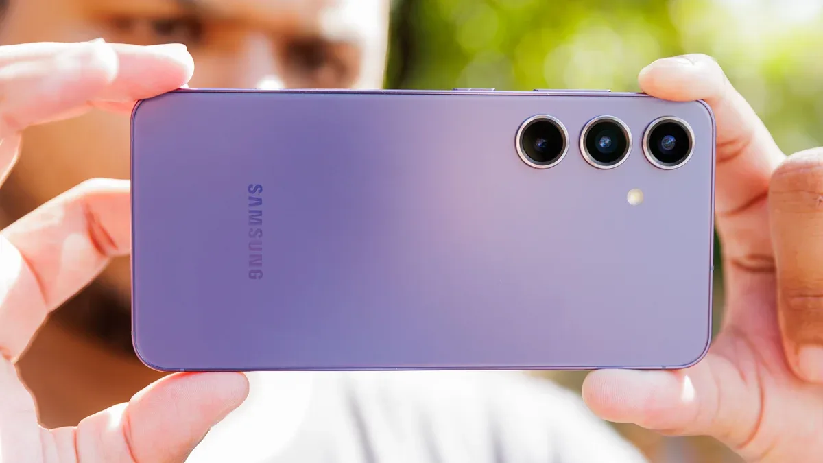 Black Friday 2026: Galaxy S24 recondicionado vale a pena?