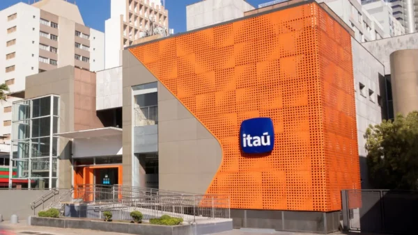 Itaú compra NeoSpace por R$ 2,9 bi para acelerar IA financeira