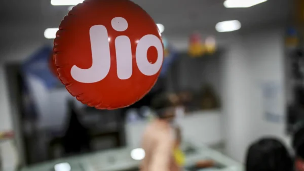 Jio busca captar US$ 3,2 bi em IPO na Índia