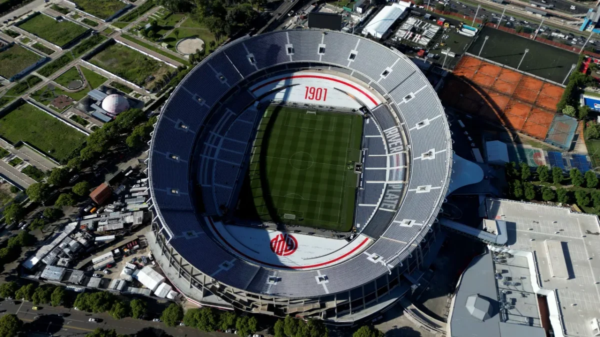 River Plate x Racing hoje 25/10: onde assistir ao vivo às 19h15