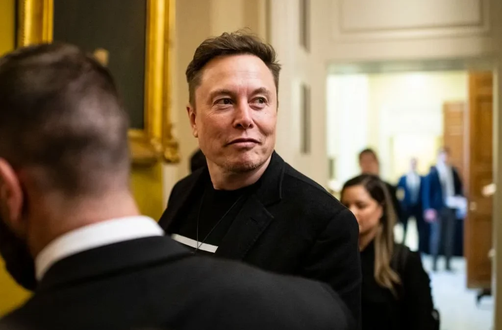 Elon Musk diz que IA e robôs podem zerar dívida dos EUA até 2030
