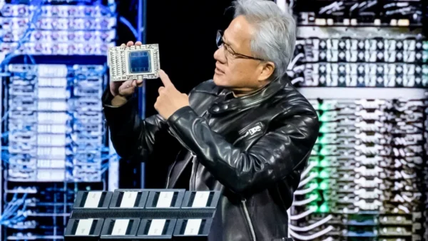 AWS lança TorchNeuron para desafiar Nvidia e atrair startups IA