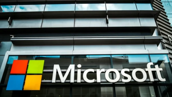 Microsoft oferece buyouts a 60 mil funcionários no mundo
