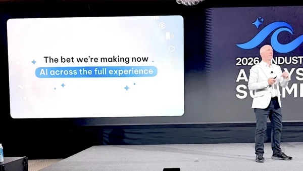 NiCE se reposiciona como plataforma global de IA em CX