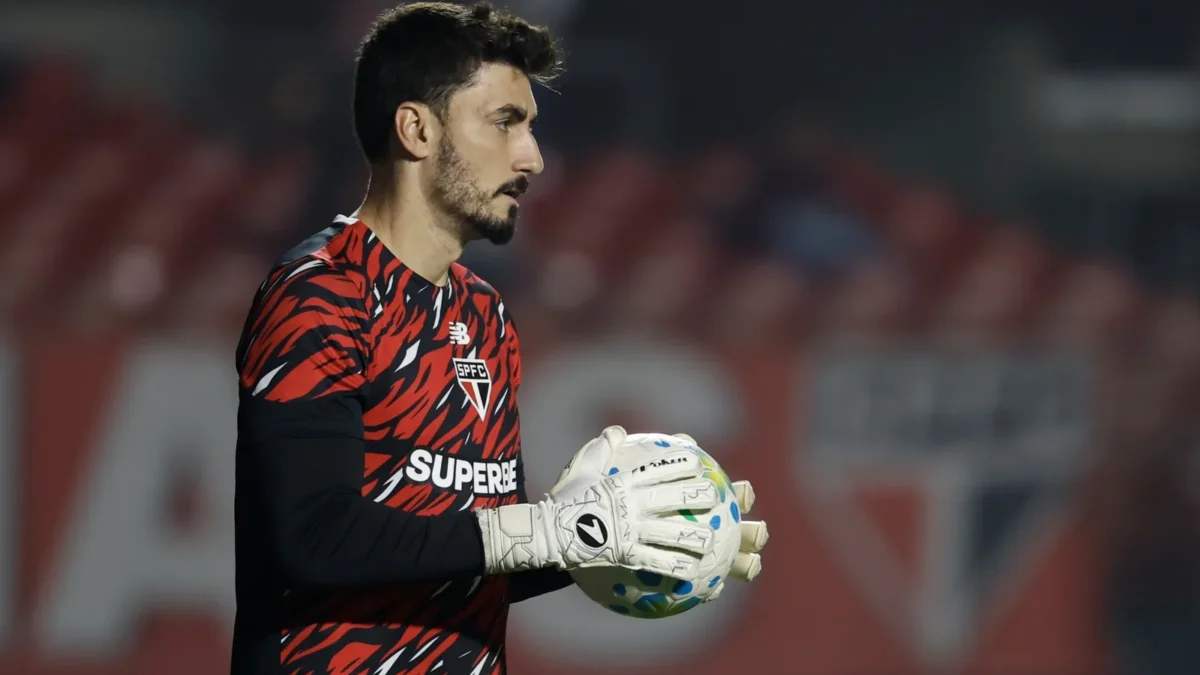 São Paulo x Santos hoje 20h: goleiro titular fora de última hora