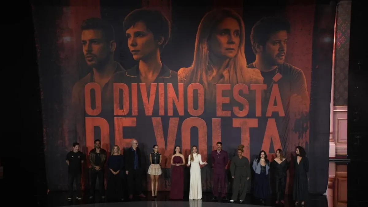 Elenco de Avenida Brasil 2 se reúne e novela ganha data
