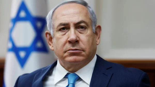 Netanyahu perde maioria no Parlamento e enfrenta crise grave