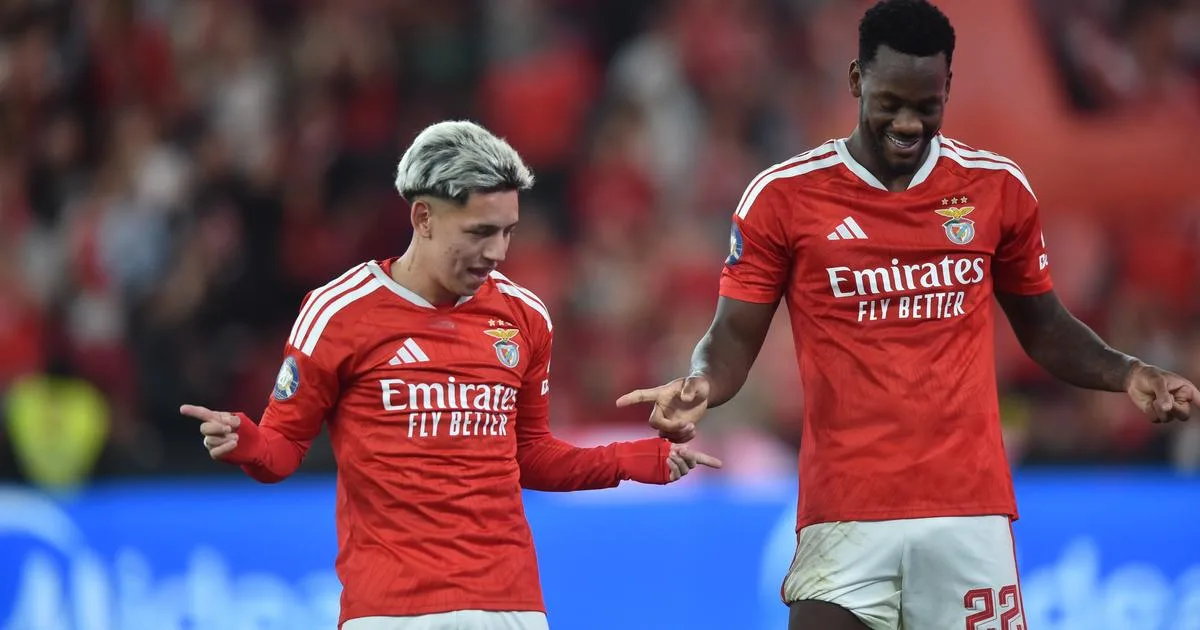 Benfica goleia o Gil Vicente e encara Porto na Taça da Liga