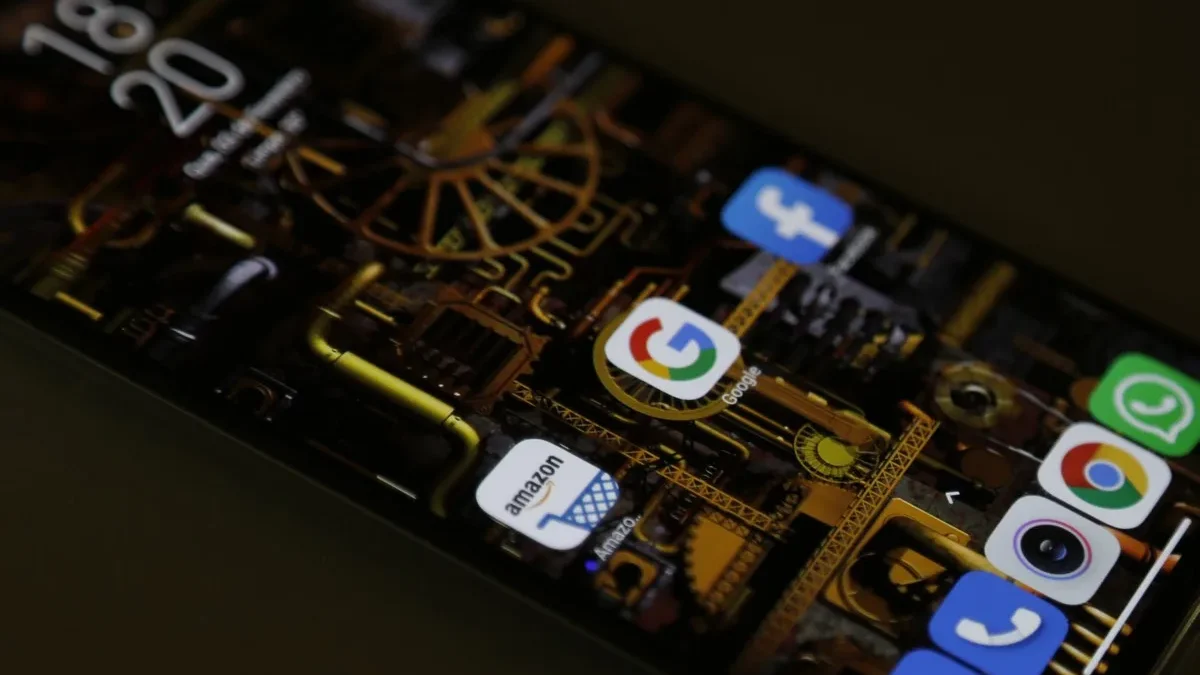 Google perde US$ 500 bi e arrasta Meta e Amazon em queda inédita