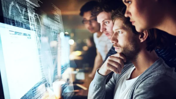 Falhas críticas em PHP forçam corrida global por atualização