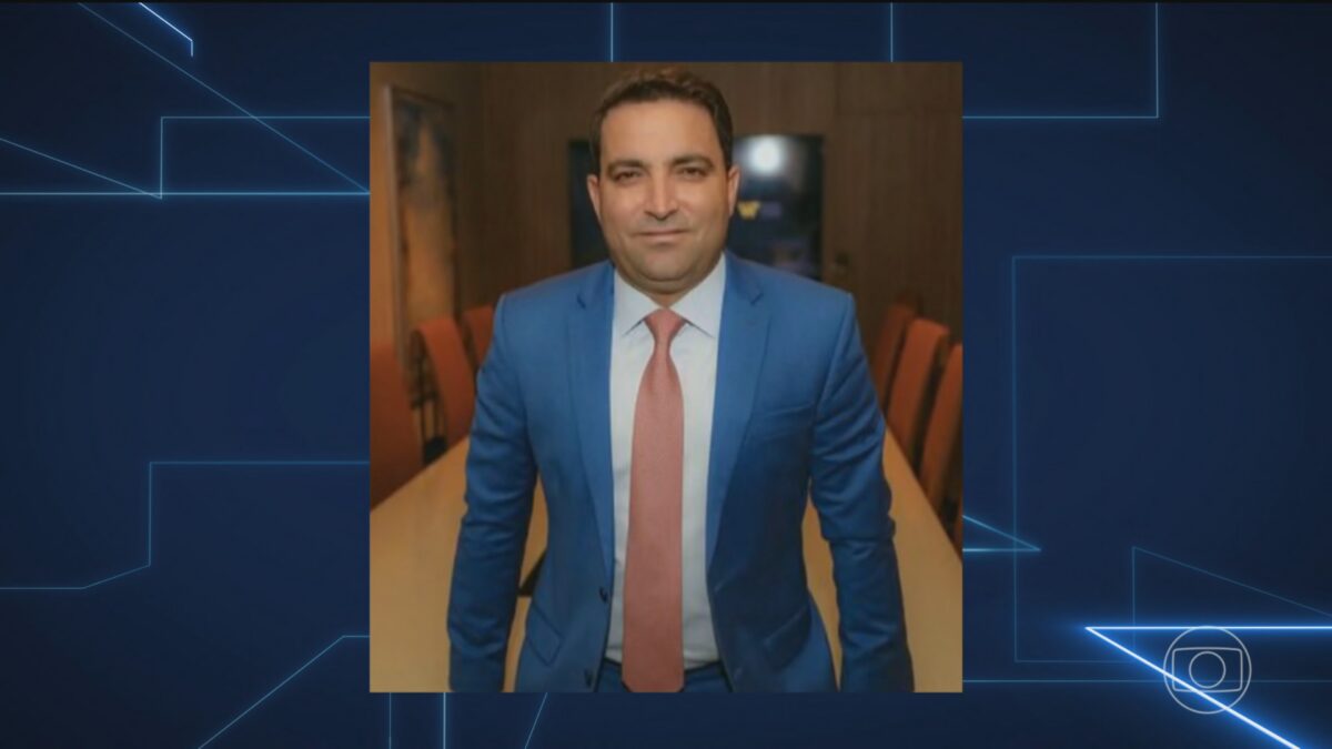 Moraes bloqueia R$ 6 bi de Willer Tomaz em caso Flávio Bolsonaro
