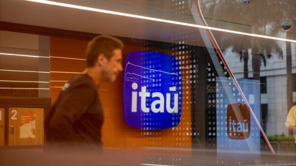 Itaú compra NeoSpace por R$ 2,9 bi e acelera IA financeira