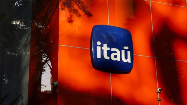 Itaú compra NeoSpace AI por R$ 2,9 bi e acelera IA no banco