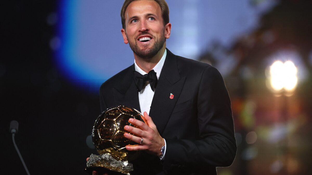 Harry Kane vence Bola de Ouro 2026 com 73 gols e 4 títulos