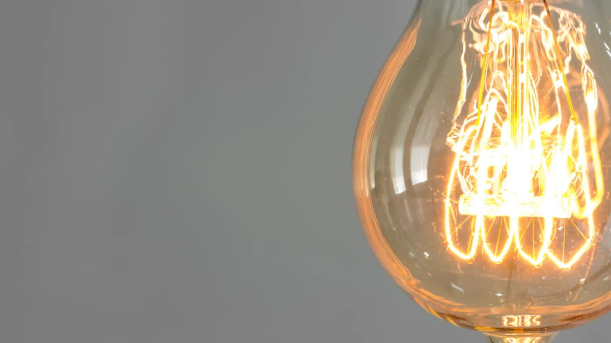 Cemig paga R$ 10 mil após 11 dias sem energia elétrica em MG