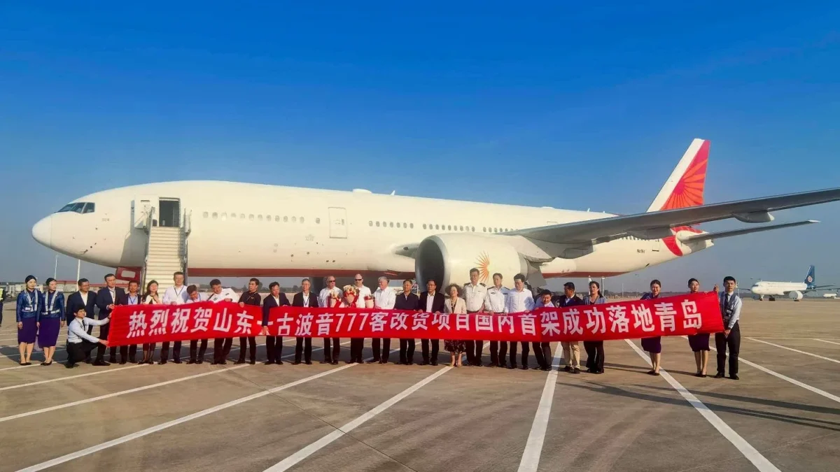 Boeing 777 300er ganha cargueiro na China e estreia no Galeão