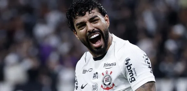 Corinthians encerra jejum de 10 jogos com vitória e respira no Z4