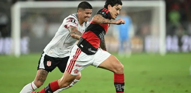 Estudiantes provoca Flamengo por caso Marcos Rojo na Libertadores