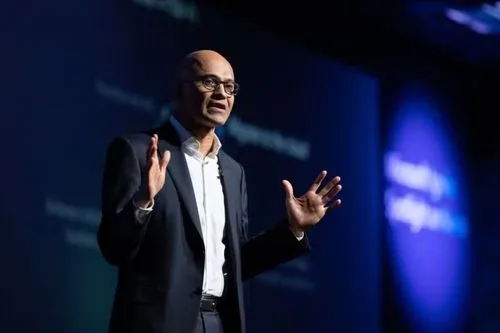 Nadella propõe freio de emergência para IA nas empresas até 2027