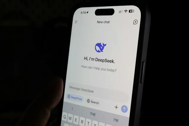 EUA mandam remover IA da chinesa DeepSeek de órgãos civis