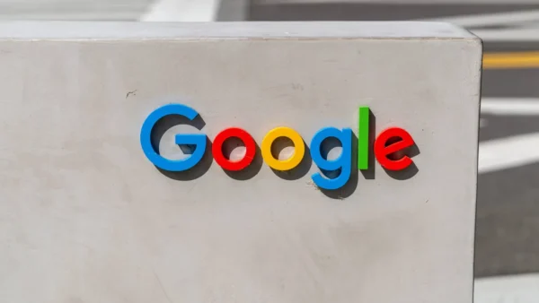 Geração Z troca “googlear” por chatbots e redes sociais em 2026