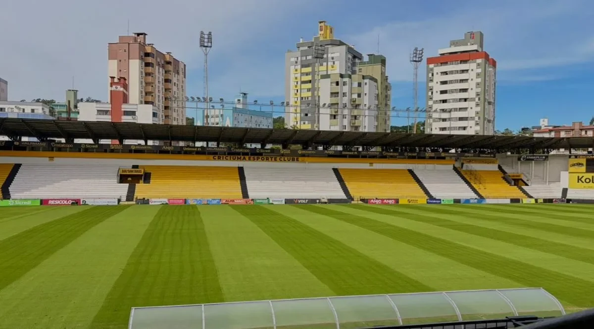 Criciúma x Ponte Preta: onde assistir e escalações hoje às 19h30