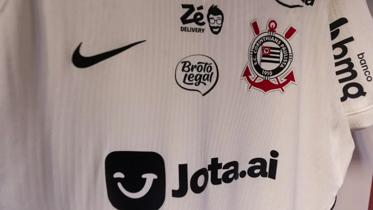 Corinthians x Vitória: novo patrocínio estreia na camisa até 2028