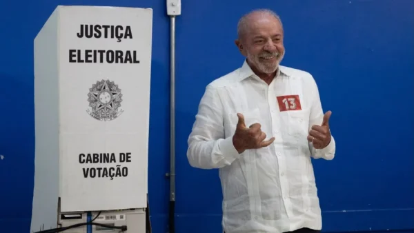 Lula lança Pix MEI e passe livre: quem recebe até R$ 5 mil?